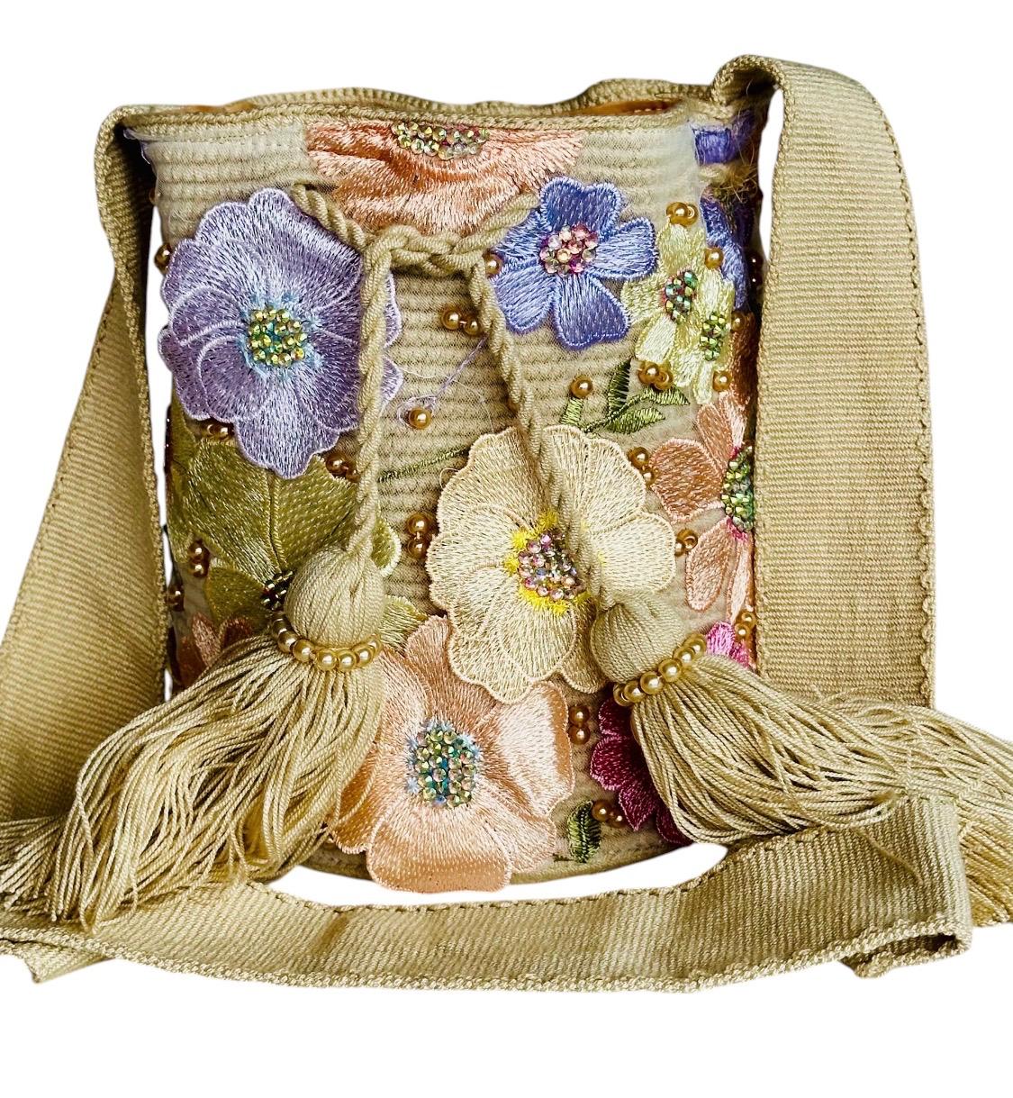 Mochila Mediana Primavera Pastel